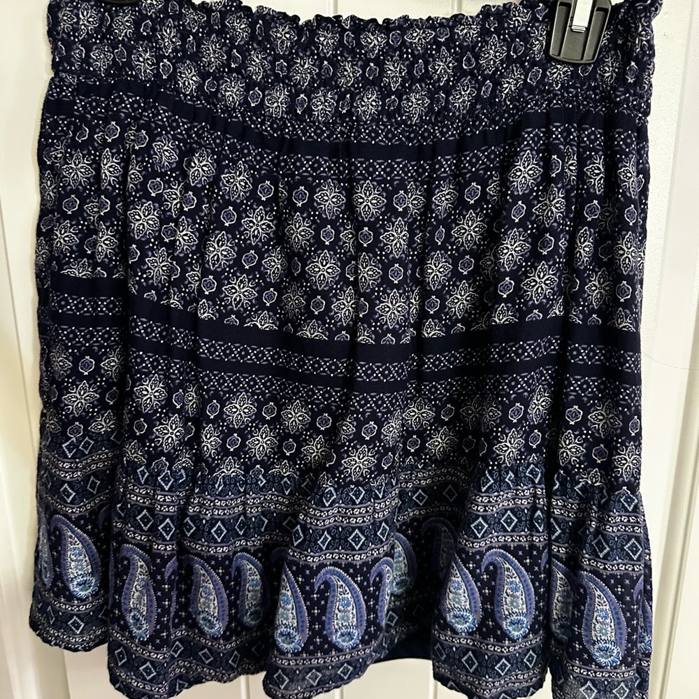Old Navy Black and White Bubble Mini Skirt